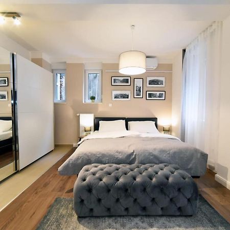 Moin Moin Double Bedroom Suite, Town Centre Загреб Екстериор снимка